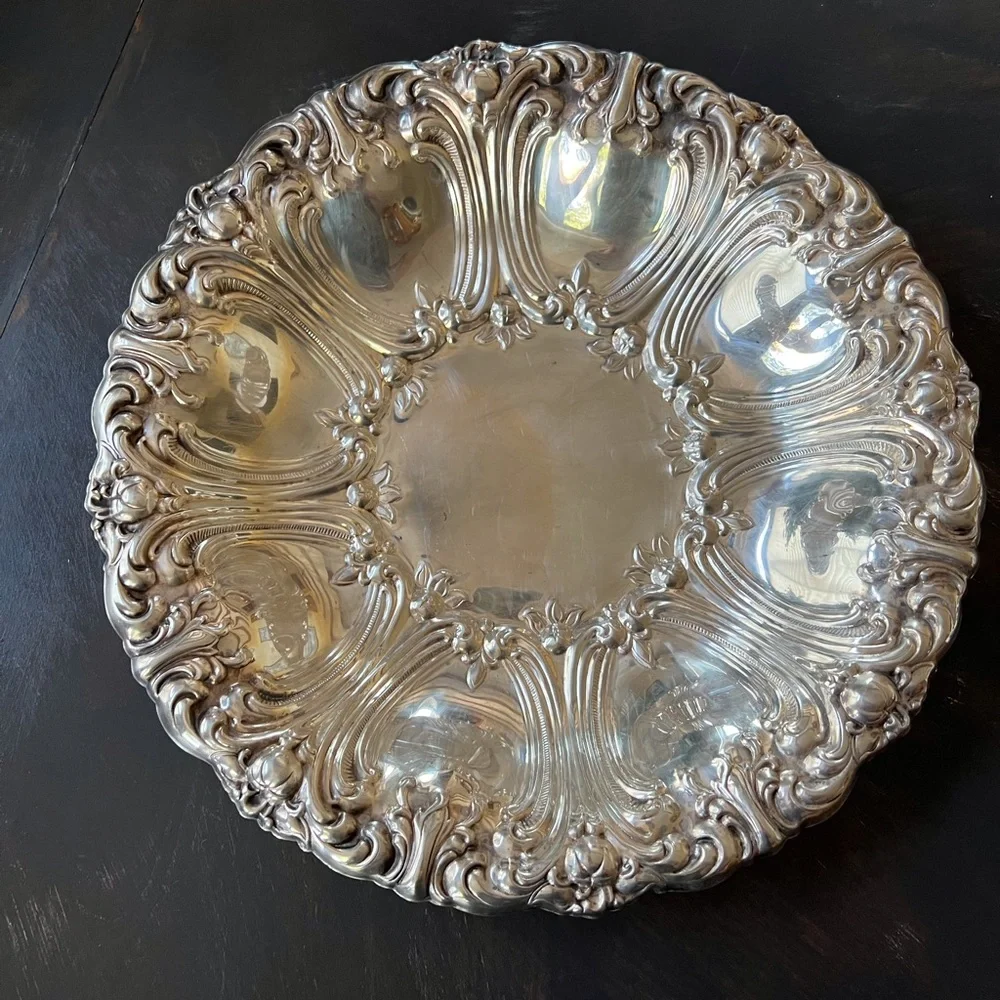 Large bowl- Gorham Versaillies Silver Plate - Picture 3 of 7